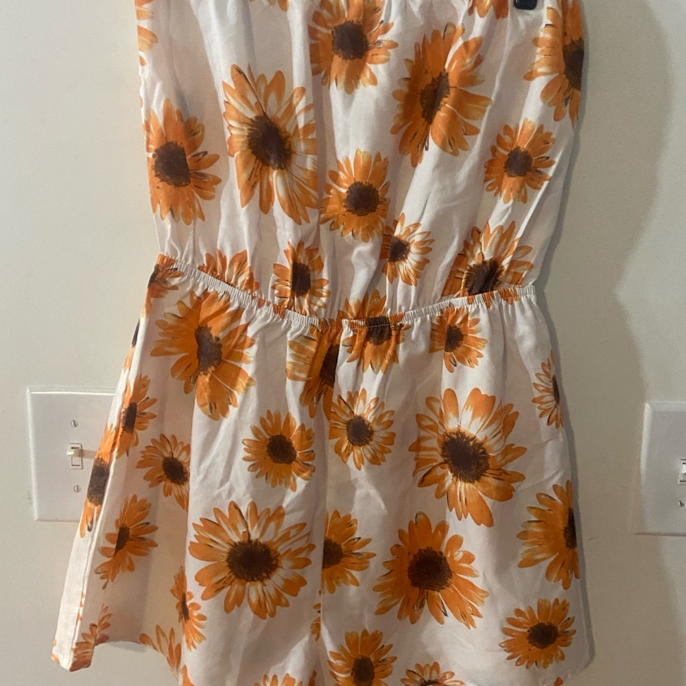 SHEIN Sunflower Print Tube Romper One Piece Size M